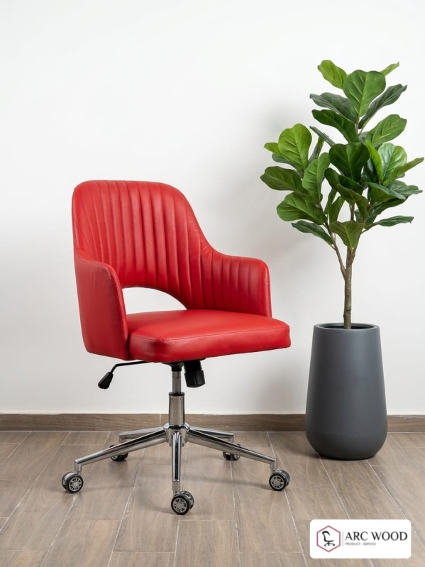 Hydraulic leather chair