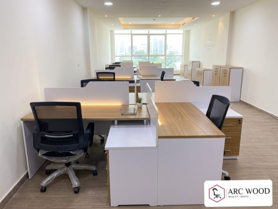 Workstation for 4 persons image